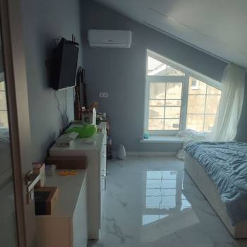Продается Дом, 181 м²