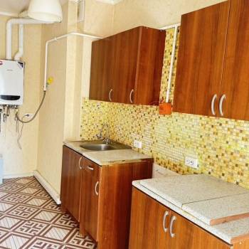 Продается 1-комнатная квартира, 46,1 м²