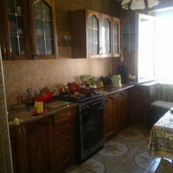 Продается Многокомнатная квартира, 90,4 м²