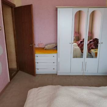 Продается Многокомнатная квартира, 90,4 м²