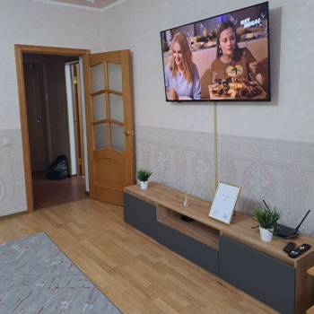 Сдается 1-комнатная квартира, 58 м²