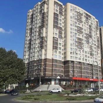Сдается 2-х комнатная квартира, 70 м²