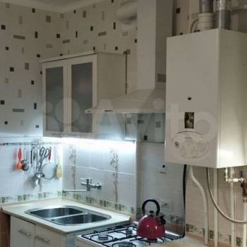 Продается 1-комнатная квартира, 48 м²
