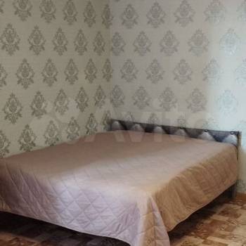 Продается 1-комнатная квартира, 48 м²