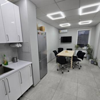 Сдается Нежилое помещение, 17,7 м²