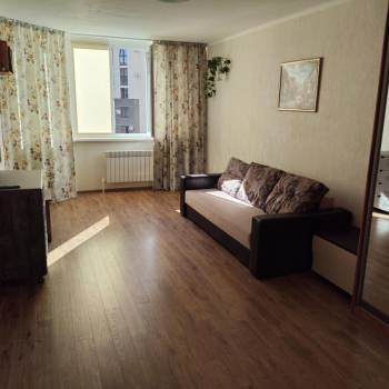 Сдается 1-комнатная квартира, 41 м²