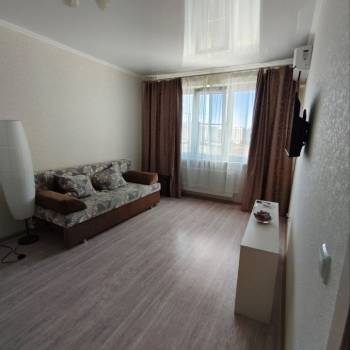 Сдается 1-комнатная квартира, 37 м²