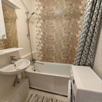 Сдается 1-комнатная квартира, 37 м²