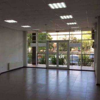 Сдается Нежилое помещение, 90 м²