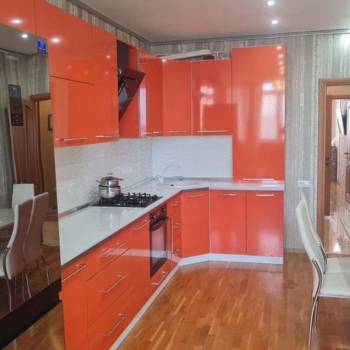 Сдается 1-комнатная квартира, 50 м²