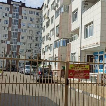 Продается 1-комнатная квартира, 40,4 м²