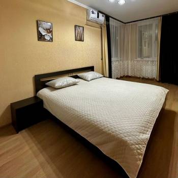 Продается 1-комнатная квартира, 50 м²