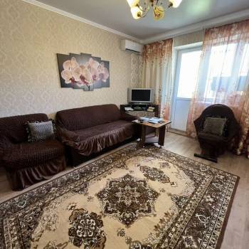 Продается 1-комнатная квартира, 47 м²
