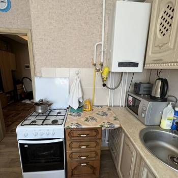 Продается 1-комнатная квартира, 47 м²