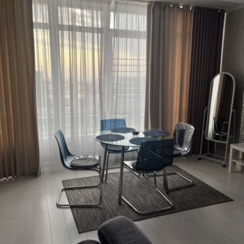 Сдается 1-комнатная квартира, 44 м²
