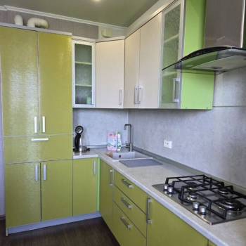 Продается 1-комнатная квартира, 40 м²