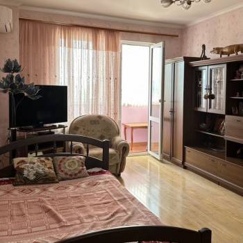 Продается 1-комнатная квартира, 49,1 м²