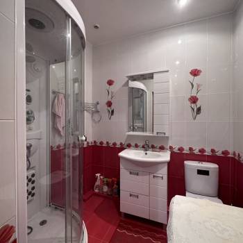 Продается 1-комнатная квартира, 49,1 м²