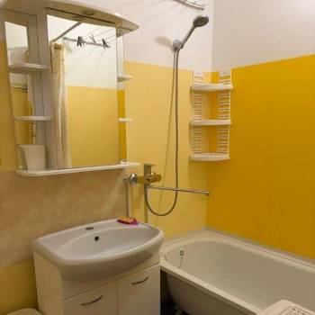 Сдается 1-комнатная квартира, 41 м²