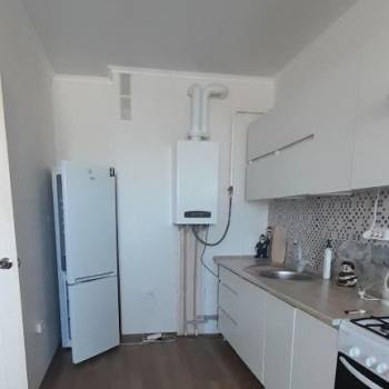 Сдается 1-комнатная квартира, 38 м²