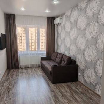 Продается 1-комнатная квартира, 36 м²