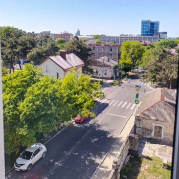Продается 2-х комнатная квартира, 56 м²
