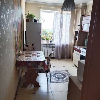 Продается 2-х комнатная квартира, 56 м²