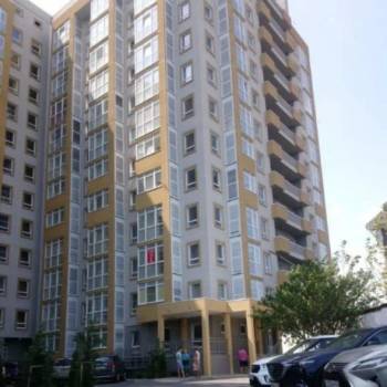 Продается 1-комнатная квартира, 38 м²