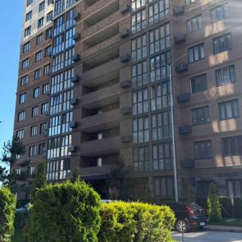 Продается 2-х комнатная квартира, 70 м²