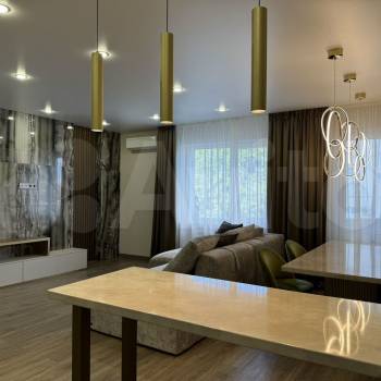 Продается 3-х комнатная квартира, 108,5 м²