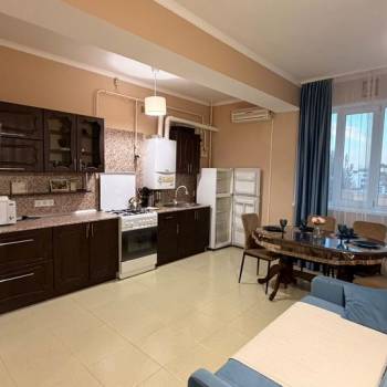 Сдается 1-комнатная квартира, 59,6 м²
