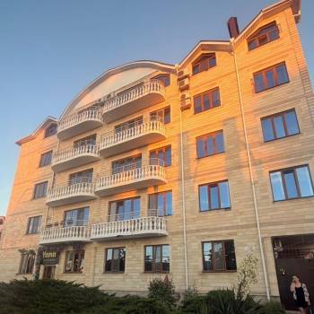 Сдается 1-комнатная квартира, 59,6 м²