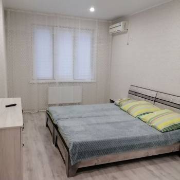Сдается 1-комнатная квартира, 44 м²