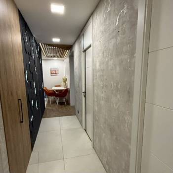Продается Многокомнатная квартира, 80 м²