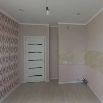 Продается 1-комнатная квартира, 38 м²