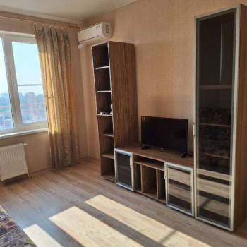 Продается 2-х комнатная квартира, 57 м²
