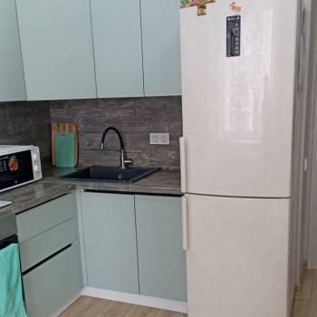 Продается 1-комнатная квартира, 41 м²