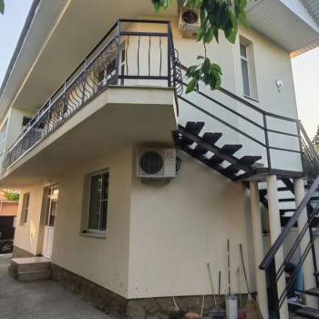 Продается Дом, 210 м²