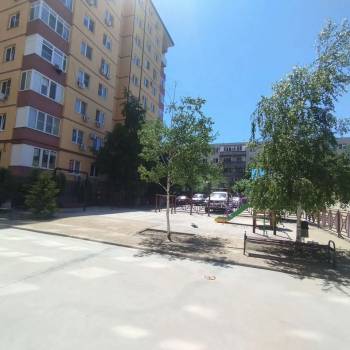 Сдается 1-комнатная квартира, 43 м²