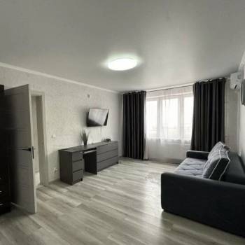 Сдается 1-комнатная квартира, 37,9 м²