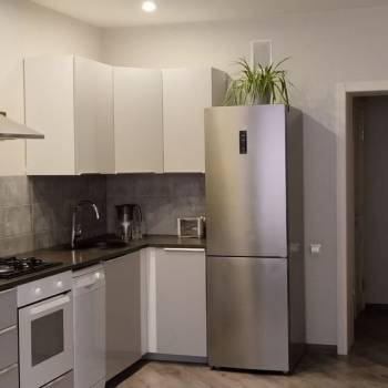 Продается 3-х комнатная квартира, 130 м²