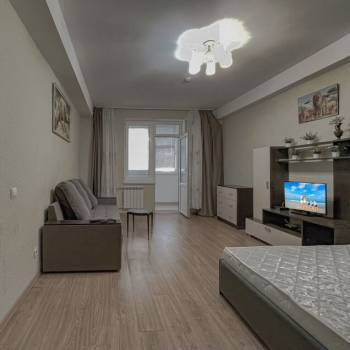 Продается 1-комнатная квартира, 45 м²
