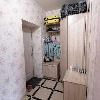 Сдается 1-комнатная квартира, 42 м²