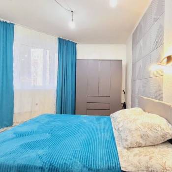 Сдается 2-х комнатная квартира, 75 м²