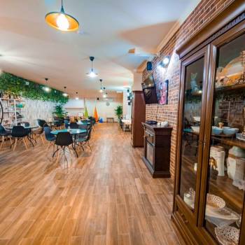 Продается Нежилое помещение, 1200 м²