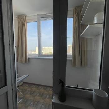 Продается 1-комнатная квартира, 39 м²