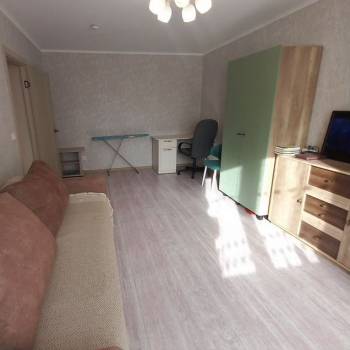 Продается 1-комнатная квартира, 37,8 м²
