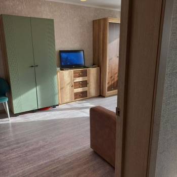 Продается 1-комнатная квартира, 37,8 м²