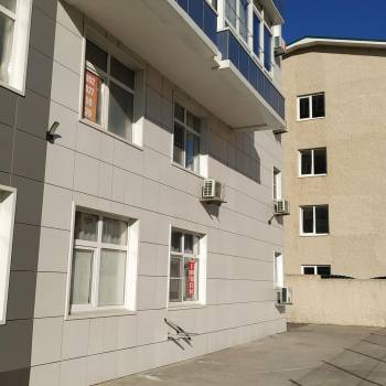 Продается 3-х комнатная квартира, 675 м²