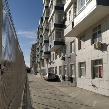 Продается 3-х комнатная квартира, 675 м²